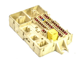 Блок предохранителей    Jaguar S-Type    