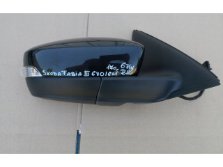 Зеркало электрическое Skoda Fabia Mk3 (NJ) 2015 - 2021 года