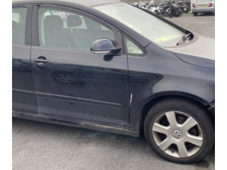 Зеркало электрическое Volkswagen Golf Plus 2005 - 2013 года