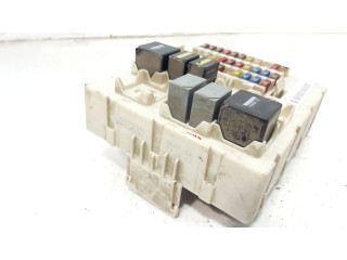 Блок предохранителей 2M5T14A073AC Ford Focus