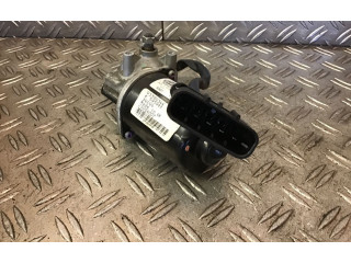 Моторчик дворников 91498233    Opel Meriva A