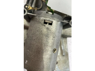 Моторчик заднего дворника 7700832590    Renault Clio I