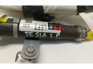 Боковая подушка безопасности 1077827-00-e Tesla Model 3