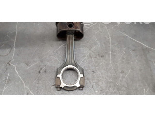 Píst Mercedes-Benz E W210