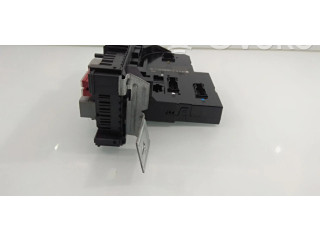 Pojistková skříňka 2049009101 Mercedes-Benz GLK (X204) 2012