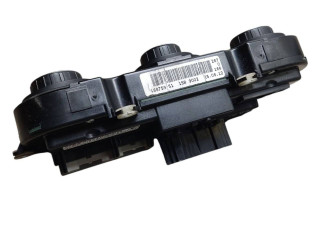 Блок подушек безопасности 3T0820047AH, 5HB00975261 Skoda Yeti (5L)