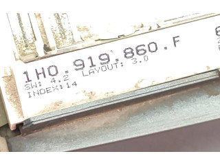 Панель приборов 1H0919860F Volkswagen Golf III