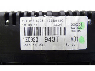 Панель приборов 1Z0920943T Skoda Octavia Mk2 (1Z)