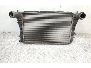 Интеркулер 1K0145803T Audi A3 S3 8P 2.0