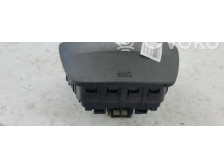 Подушка безопасности водителя 985701921R   Renault Scenic III -  Grand scenic III