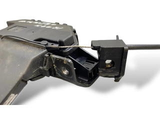 Zámek zadních dveří 8196401 BMW 3 E90 E91 2007