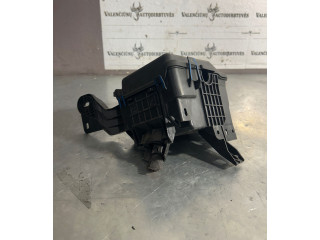 Блок предохранителей  9671924480   Peugeot 2008 I    
