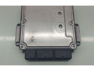 Блок управления двигателем Блок управления 237102213R, 0281019147 Dacia Dokker