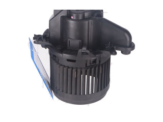 Вентилятор печки    272101005R   Renault Clio IV