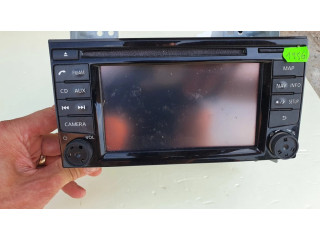 Радио/ проигрыватель CD/DVD / навигация