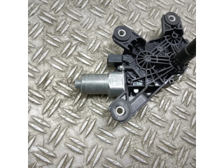 Моторчик заднего дворника 0390208013    Smart ForFour II W453