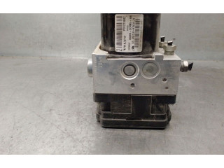 Блок АБС 31273882, 31273882 Volvo S60 2005 - 2010 года