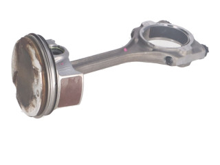 Ojnice 1320129835A0 Toyota Yaris XP210