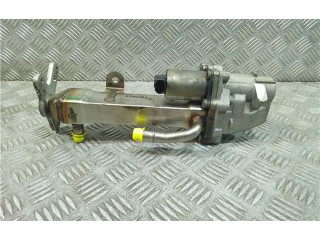 Блок предохранителей Volvo S60