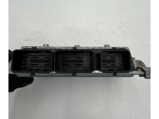 Блок управления двигателя 31269095, 285882134   Volvo V50