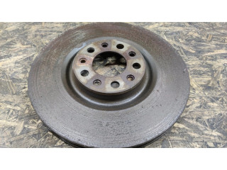 Передний тормозной диск Alfa Romeo Giulia 2.0