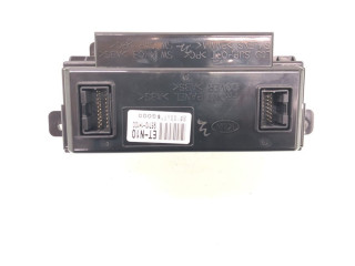 Дисплей    957101H100, 957101H100   KIA Pro Cee'd I