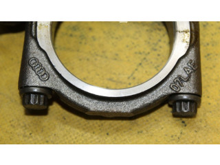 Píst 07L107103R Audi A8 S8 D3 4E