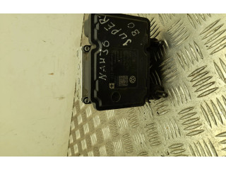 Блок управления АБС 3T0614517D, 3T0907379C Skoda Superb B6 (3T)