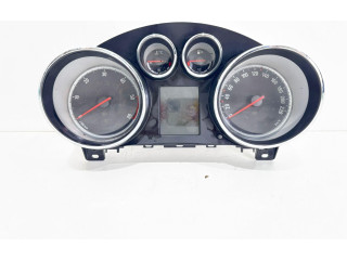 Панель приборов 13346210, 13346210   Opel Meriva B       