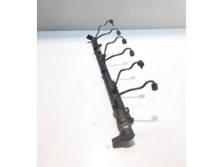 Топливная рампа 7795514, 0445216015   BMW 3 E90 E91  