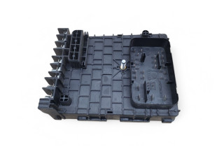 Блок предохранителей 3C0937125A Audi Q3 8U