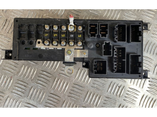 Блок предохранителей 8678449, 518784202 Volvo XC90