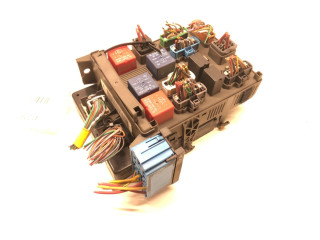 Блок управления 8200190287 Renault Laguna II