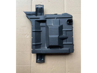 Pojistková skříňka 97061030300 Porsche Panamera (970) 2014