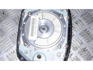 Подушка безопасности водителя 3B0880201   Volkswagen Golf IV