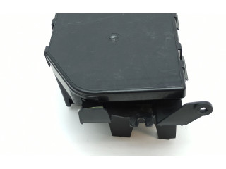 Блок предохранителей GJA3890AE, GJA3892AA Jaguar XJ X308