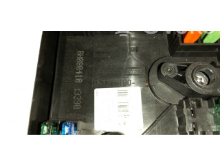   Pojistková skříňka 0-1718130, 01718130   Skoda Superb B6 (3T) 2010