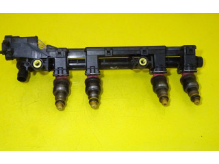 Топливная рампа 7700108667, 7700109066   Renault Clio II  