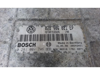 Řídící jednotka 028906021, 0281001746   Volkswagen Golf III 1995