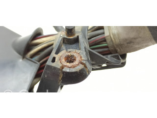 Блок предохранителей  3284, 3933   Lexus LS 430    