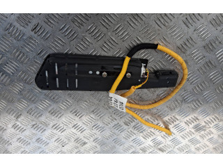 Блок предохранителей  13251405   Chevrolet Orlando    