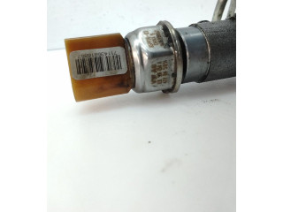 Vstřikovací lišta 03L130089B Volkswagen Caddy