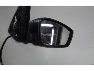 Зеркало электрическое Skoda Fabia Mk3 (NJ) 2015 - 2021 года