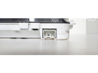 Панель приборов 36002433, 69199420T   Volvo C30       