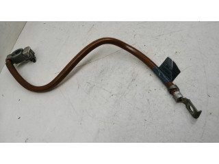 Плюсовый провод (аккумулятора)