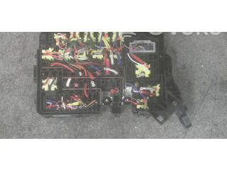 Pojistková skříňka 91335-H8380FOR KIA Stonic 2019