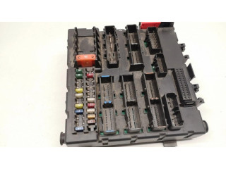 Pojistková skříňka 13170890 Opel Vectra C 2004