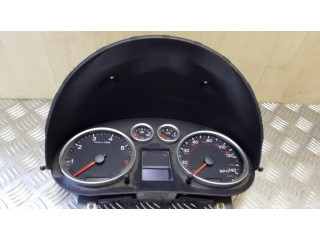 Панель приборов 81117994   Audi A2       