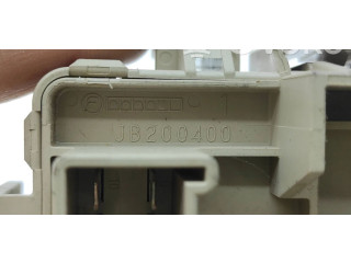 Блок предохранителей JB200400   Subaru Forester SF    