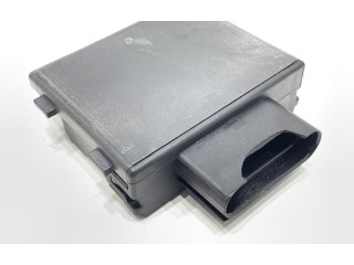 Блок управления 8W0906121B   Audi A5